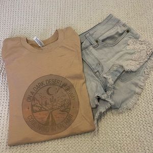 Desert tee